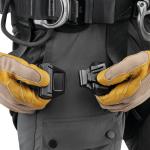 Harnais antichute, maintien, retenue et suspension 5 points AVAO® FAST - PETZL